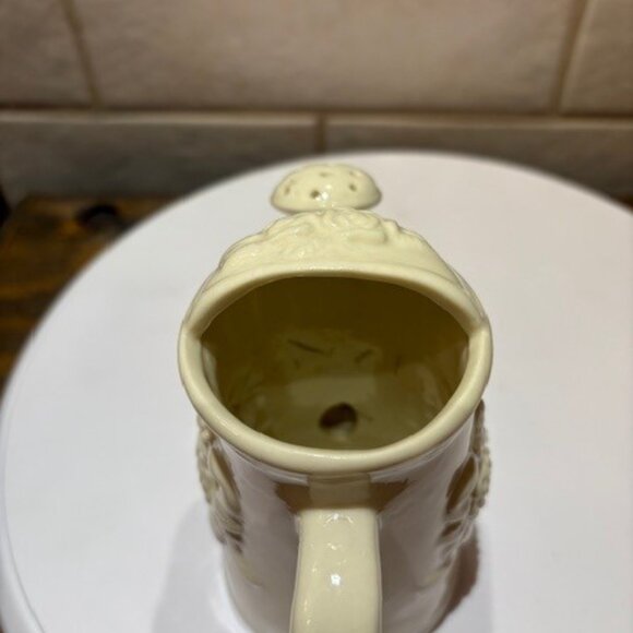 Vintage Pottery Ceramic Watering Can with flowers 4" tall - Picture 7 of 7